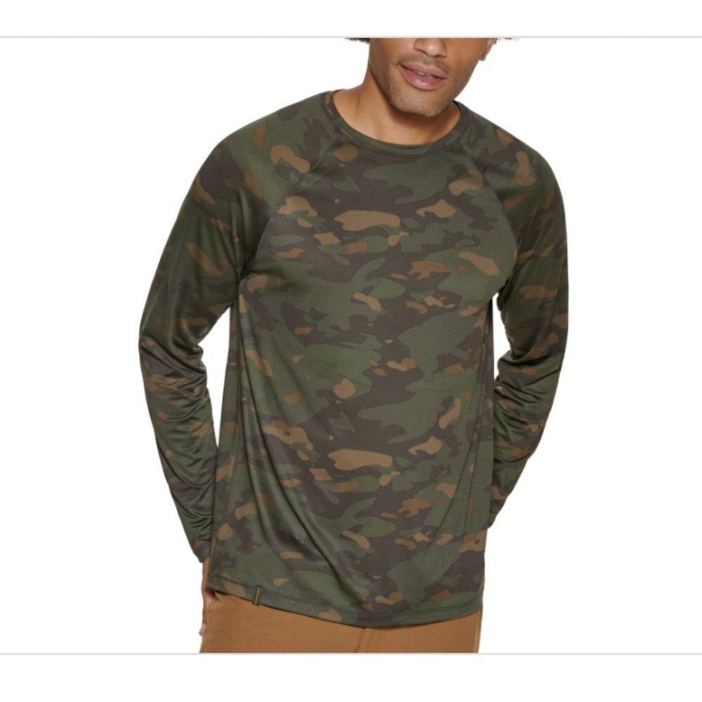 Bass Outdoor Moisture Wicking Stretch Camo Base Layer Long Sleeve Tee Size S